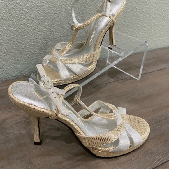 Nina evening shoes - Picture 4 of 8